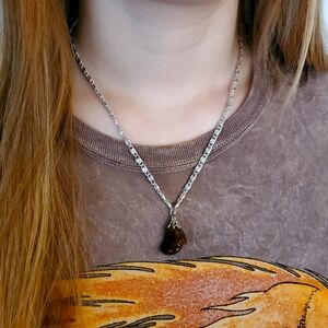 Silver Tone Swirl Link Chain Necklace With Brown Stone Pendant Germany